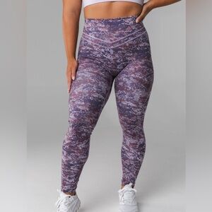 NWOT - Vitality Ascend II Pant - M